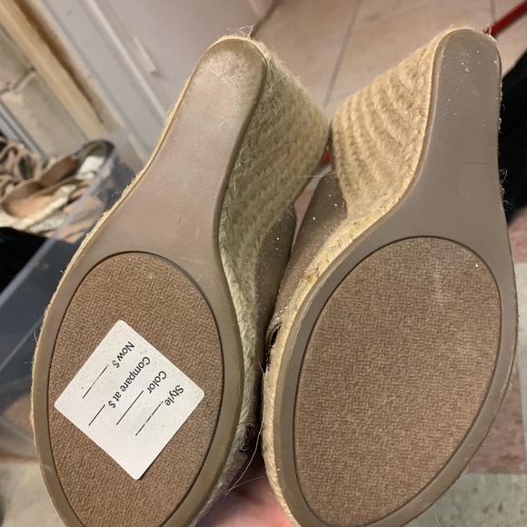 Nine West Wedge Heels - Picture 4 of 4